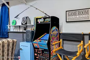 2208 Mohegan Ct, Long Pond, PA 18334 - Photo 60