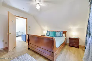 2208 Mohegan Ct, Long Pond, PA 18334 - Photo 40