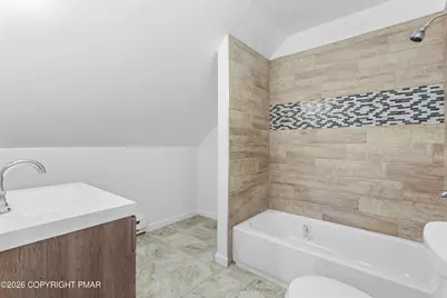  751 W Pennsylvania Avenue, Pen Argyl, PA 18072 - Photo 26