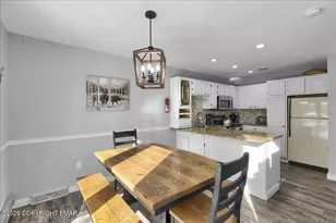 102 Laurelwoods Dr, Lake Harmony, PA 18624 - Photo 8