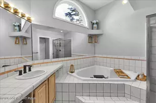 102 Laurelwoods Dr, Lake Harmony, PA 18624 - Photo 20