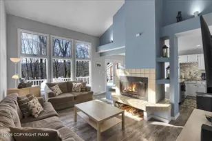 102 Laurelwoods Dr, Lake Harmony, PA 18624 - Photo 2