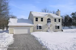 106 Greenleaf Dr, Long Pond, PA 18334 - Photo 2