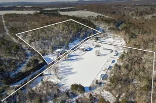 306 Merwinsburg Rd, Effort, PA 18330 - Photo 1