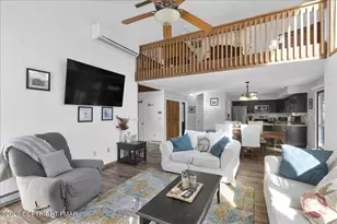 52 Hickory Dr, Lake Harmony, PA 18624 - Photo 12