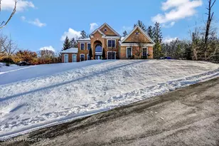 540 Fairway Ln, East Stroudsburg, PA 18302 - Photo 80