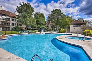 55 Midlake Dr, Lake Harmony, PA 18624 - Photo 2