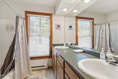  393 Vista Drive, Tannersville, PA 18372 - Photo 18