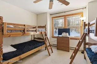 393 Vista Dr, Tannersville, PA 18372 - Photo 26