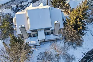 393 Vista Dr, Tannersville, PA 18372 - Photo 38