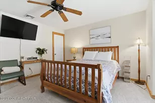 393 Vista Dr, Tannersville, PA 18372 - Photo 16