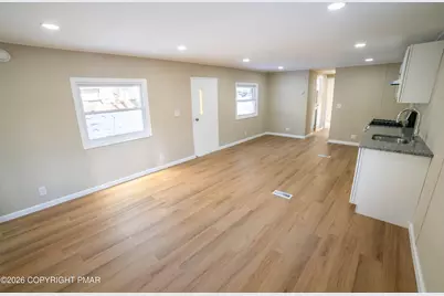  128 Bartion Court, Bartonsville, PA 18321 - Photo 6