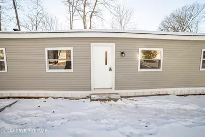  128 Bartion Court, Bartonsville, PA 18321 - Photo 2