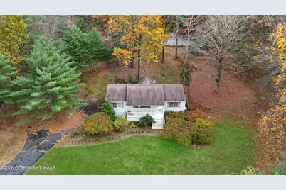  139 Johnny Bee Road, Dingmans Ferry, PA 18328 - Photo 2