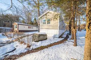 143 Bartion Ct, Bartonsville, PA 18321 - Photo 4