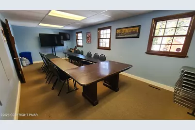  410 Park Avenue, Stroudsburg, PA 18360 - Photo 6