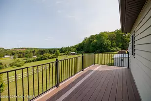 924 Hell Hollow Rd, Kunkletown, PA 18058 - Photo 52