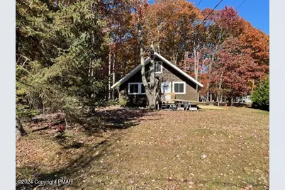  118 Tyrolean Way, Henryville, PA 18332 - Photo 2