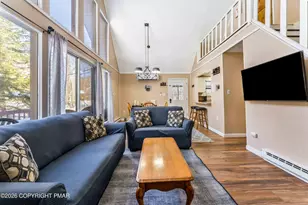 102 King Arthur Rd, Pocono Lake, PA 18347 - Photo 16