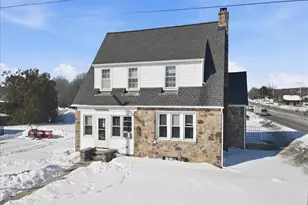 225 Claremont Ave, Tamaqua, PA 18252 - Photo 42