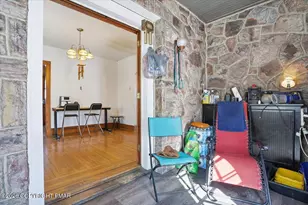 225 Claremont Ave, Tamaqua, PA 18252 - Photo 18