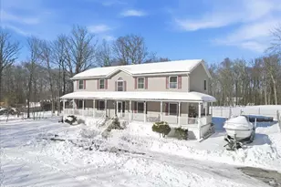 218 Spruce Run Dr, Dingmans Ferry, PA 18328 - Photo 4