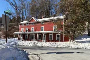 565 River Rd, East Stroudsburg, PA 18301 - Photo 2