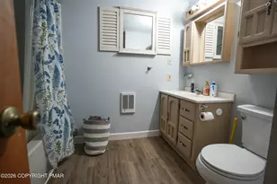 8600 Delong Dr, Slatington, PA 18080 - Photo 34