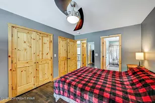 1055 Sugar Hollow Rd, Saylorsburg, PA 18353 - Photo 32