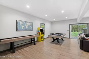 93 Caedman Dr, Albrightsville, PA 18210 - Photo 8