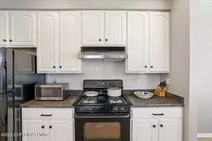 408 Brushy Mountain Rd, East Stroudsburg, PA 18301 - Photo 8