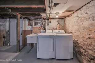 518 Pen Argyl St, Pen Argyl, PA 18072 - Photo 36