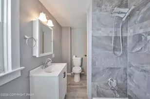 518 Pen Argyl St, Pen Argyl, PA 18072 - Photo 20