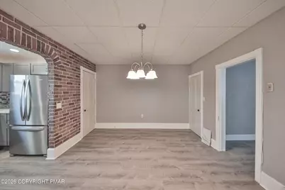  518 Pen Argyl Street, Pen Argyl, PA 18072 - Photo 8