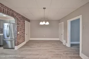 518 Pen Argyl St, Pen Argyl, PA 18072 - Photo 8