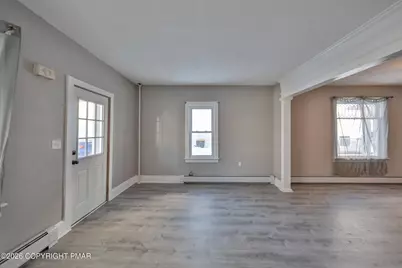  518 Pen Argyl Street, Pen Argyl, PA 18072 - Photo 14