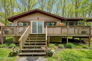 1543 Lake Ln, Pocono Lake, PA 18347 - Photo 6