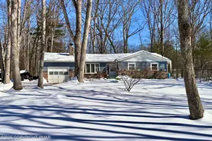 168 Terrace Dr, Stroudsburg, PA 18360 - Photo 1