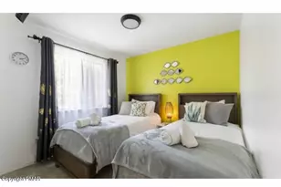 9197 Buttonwood Ct, Tobyhanna, PA 18466 - Photo 10