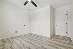 255 E Railroad St, Nesquehoning, PA 18240 - Photo 24