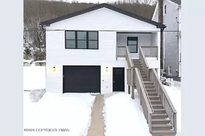  255 E Railroad Street, Nesquehoning, PA 18240 - Photo 1