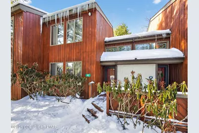  82 Doe Run, Lake Harmony, PA 18624 - Photo 1