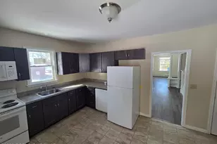 111 Fairview St, East Stroudsburg, PA 18301 - Photo 2