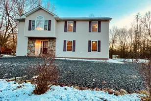 146 Hunter Ln, Albrightsville, PA 18210 - Photo 2