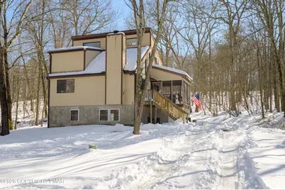  218 Blue Jay Court, Bushkill, PA 18324 - Photo 1