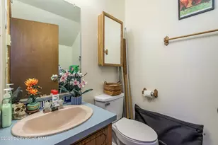 218 Blue Jay Ct, Bushkill, PA 18324 - Photo 16