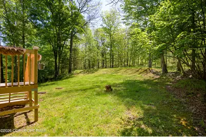  218 Blue Jay Court, Bushkill, PA 18324 - Photo 6