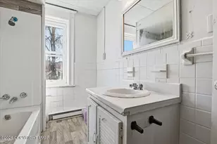 [Address not provided], Wilkes Barre, PA 18702 - Photo 34