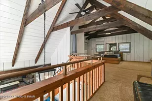 468 Devils Hole Rd, Cresco, PA 18326 - Photo 18