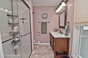 1020 Mountain Ave, Pen Argyl, PA 18072 - Photo 16